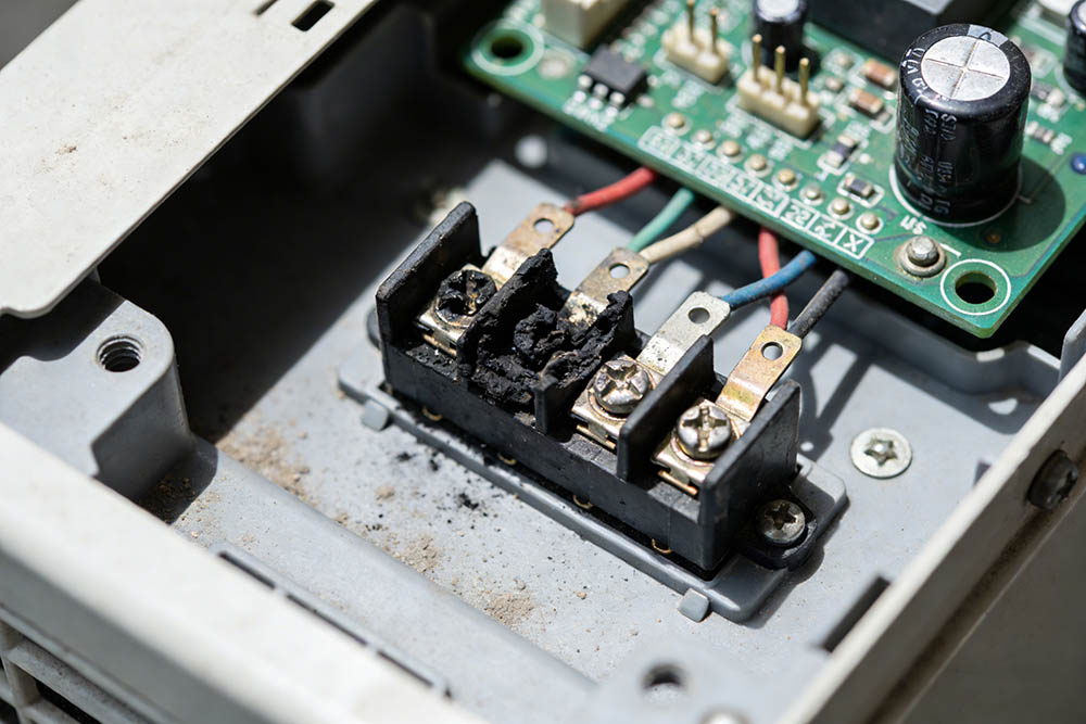 Burnt electrical contacts and circuit board