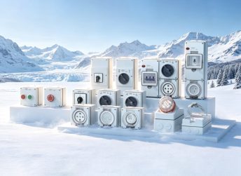 IP66 Weatherproof Switched Socket Outlets for Antarctica New Zealand 2.8MW BESS