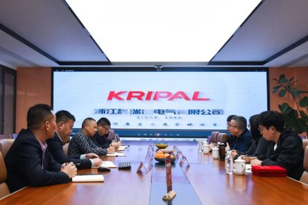 Η KRIPAL Electric συνεργάζεται με το Τεχνολογικό Πανεπιστήμιο Wenzhou για την κατασκευή βάσης πρακτικής εκπαίδευσης